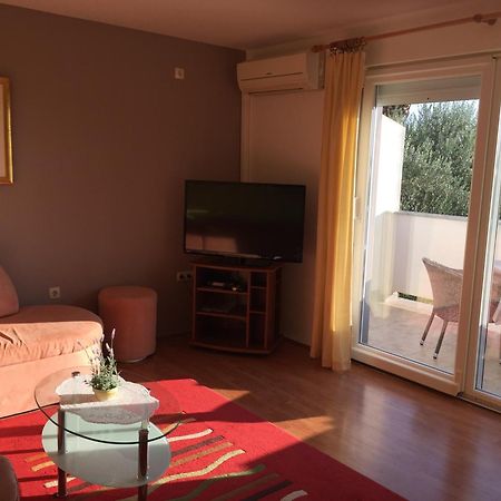 Apartments Nautica Barbat na Rabu Zewnętrze zdjęcie