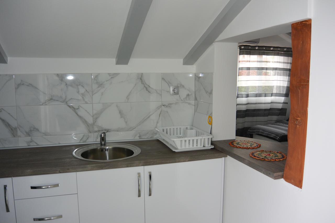 Apartments Nautica Barbat na Rabu Zewnętrze zdjęcie