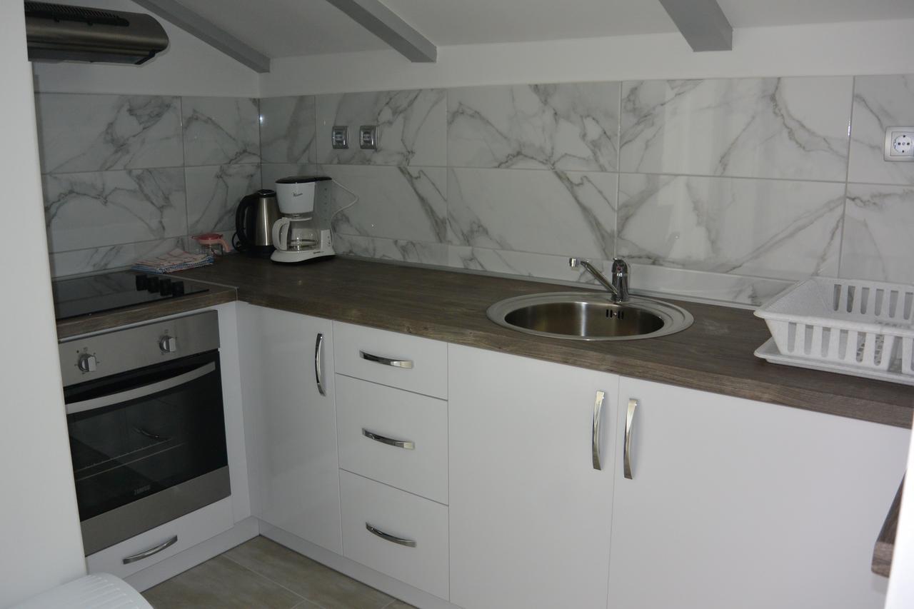Apartments Nautica Barbat na Rabu Zewnętrze zdjęcie