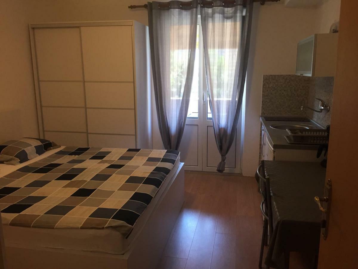 Apartments Nautica Barbat na Rabu Zewnętrze zdjęcie